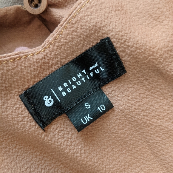 Bright and beautiful maxi dress - Picture 3 of 9